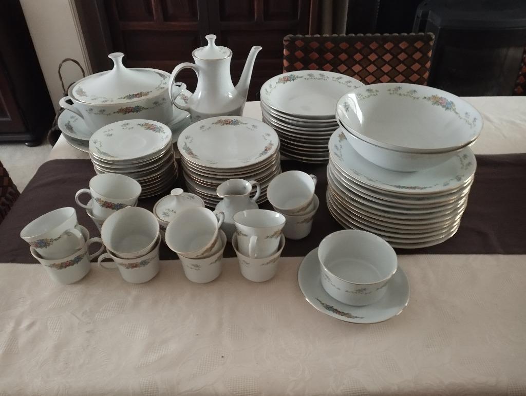 Servies Porseleinen eet en koffie servies, Ophalen of Verzenden