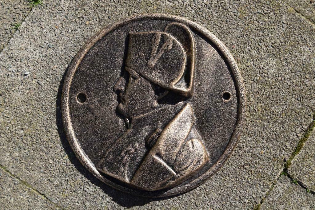 Fronton à l'effigie de Napoléon en fonte patinée, Maison & Meubles, Enlèvement ou Envoi, Neuf