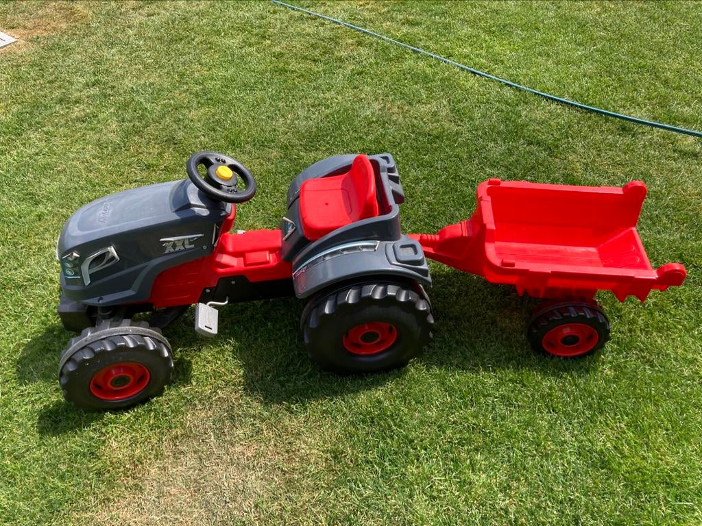 Smoby stronger xxl tractor met aanhangwagen, Kinderen en Baby's, Ophalen, Zo goed als nieuw, Trapvoertuig