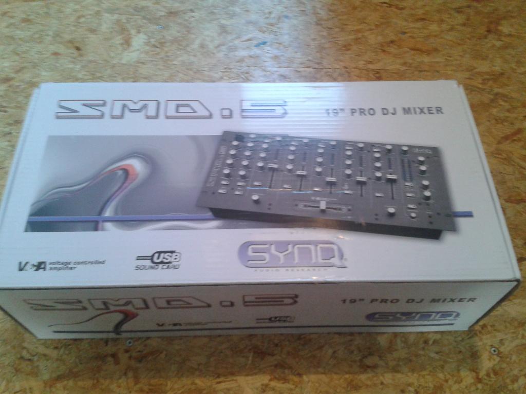 Synq mengpaneel SMD-5, Muziek en Instrumenten, Ophalen, Zo goed als nieuw