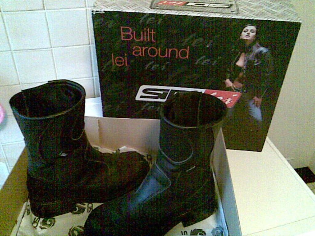 Bottes moto SIDI dame 37 neuve, Enlèvement, Neuf, sans ticket, Bottes, SIDI