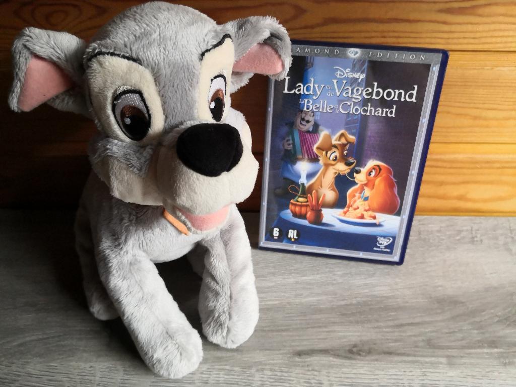 Disney pakket - knuffel + dvd lady en de vagebond, Cd's en Dvd's, Ophalen