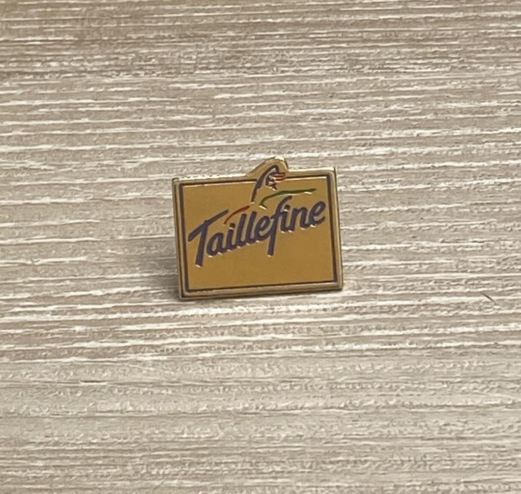 PIN - TAILLEFINE - DANONE - YOGHURT - YAOURT, Envoi, Utilisé, Marque, Insigne ou Pin's