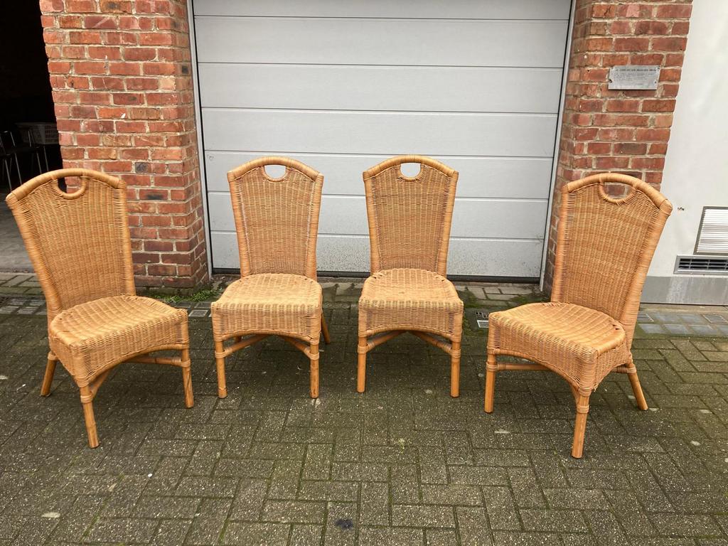 4 rieten stoelen, Ophalen, Gebruikt, Riet of Rotan