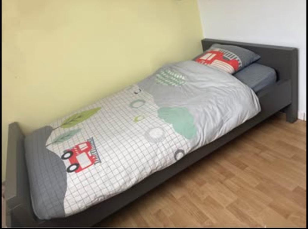 Chambre enfant / ado, Enlèvement, Utilisé, Garçon ou Fille