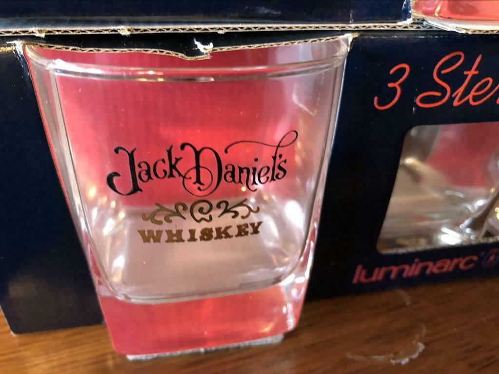 Verres Jack, Neuf