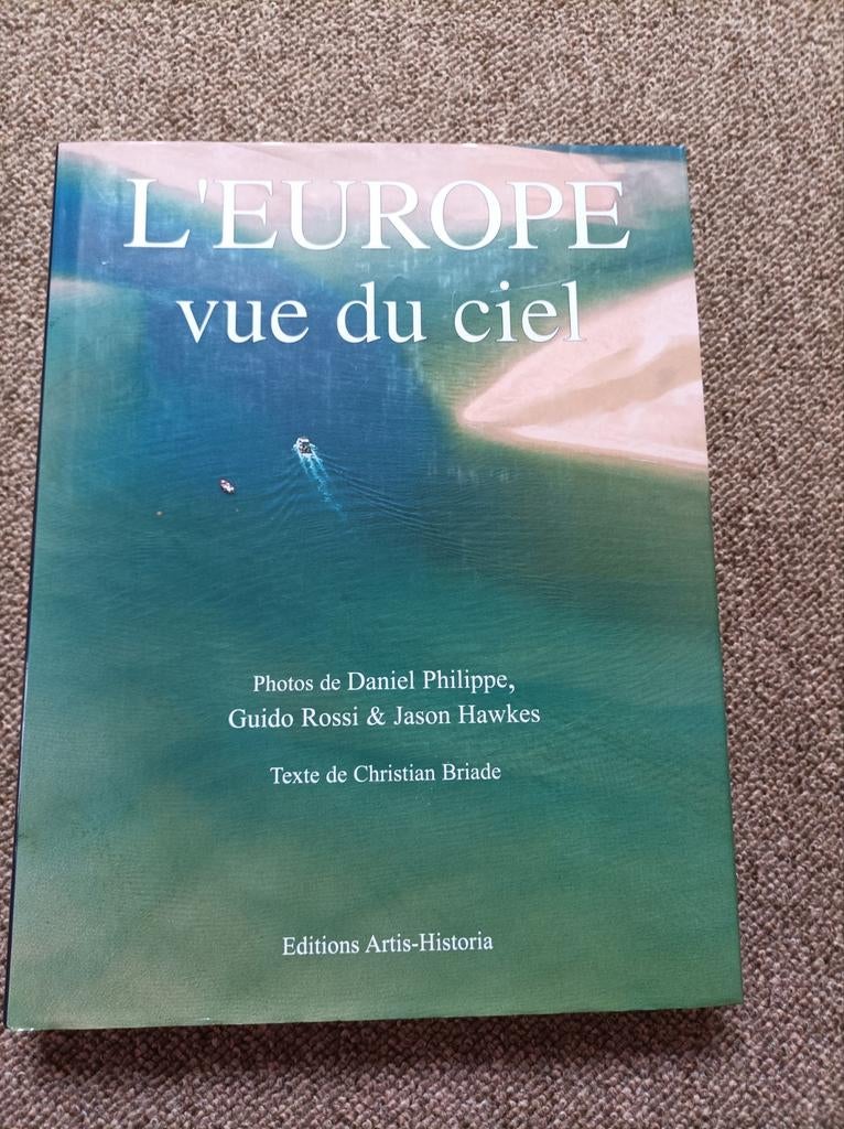 L'Europe vue du ciel, Ophalen of Verzenden, Zo goed als nieuw