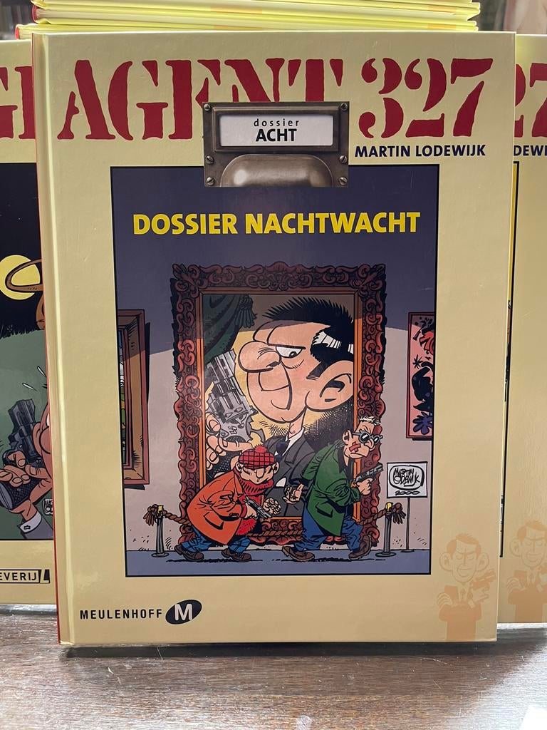 Agent 327 dossier acht hardcover eerste druk, Ophalen of Verzenden