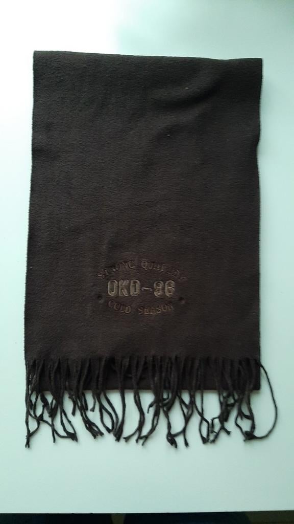 Bruine fleece sjaal, Ophalen of Verzenden, Zo goed als nieuw, Sjaal