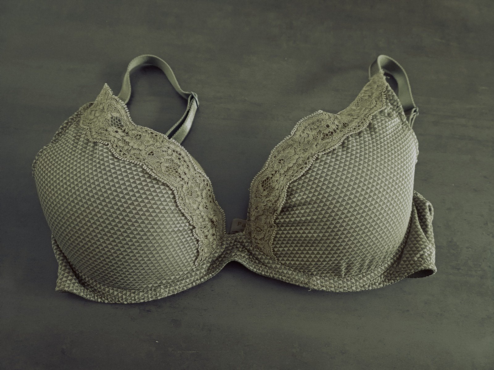 Soutien-gorge rembourré avec dentelle - Passionata, Enlèvement ou Envoi, Soutien-gorge