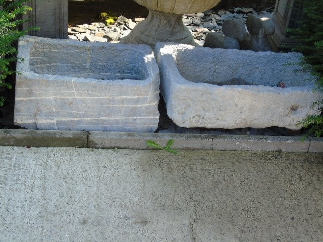 bac ou auge en pierre bleu , jardinière , grand choix !!, Moins de 30 cm, Pierre, Enlèvement, Utilisé