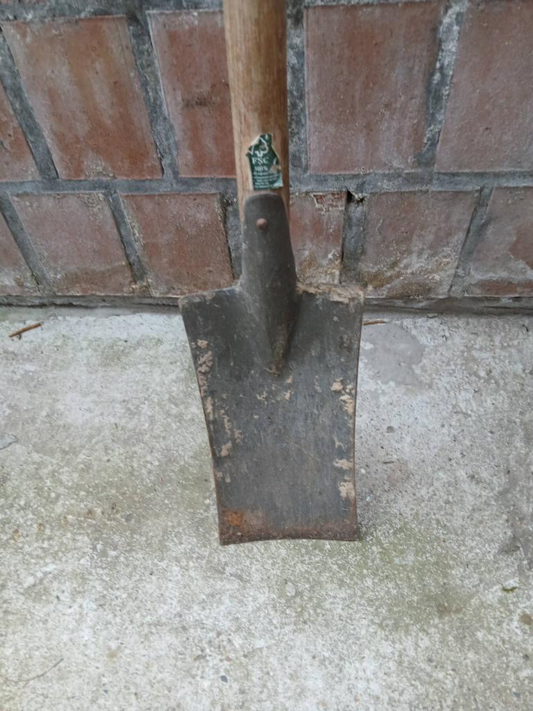 Shop en schup en hark: 3 stuks voor 20€, Jardin & Terrasse, Outils à main, Enlèvement, Comme neuf, Râteau