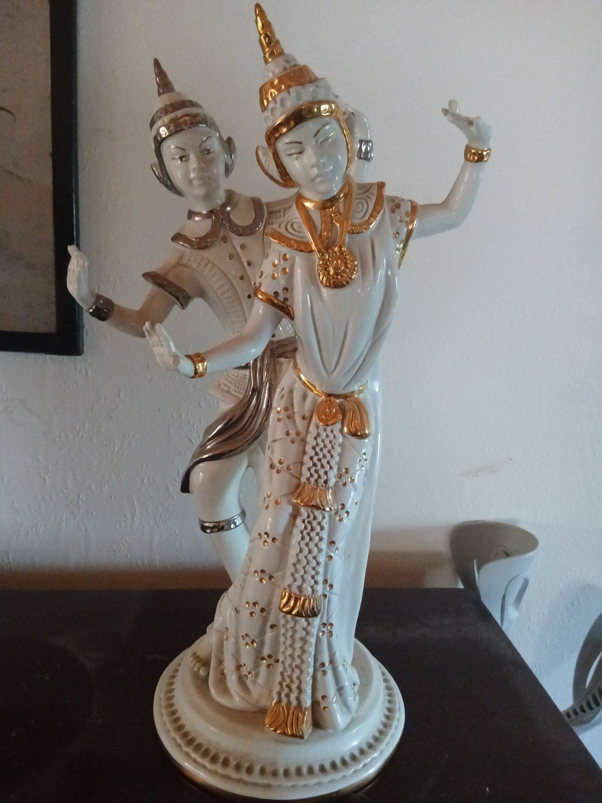 Prachtig Vintage Italiaans Beeld - Thaise Dansers - Bassano, Enlèvement