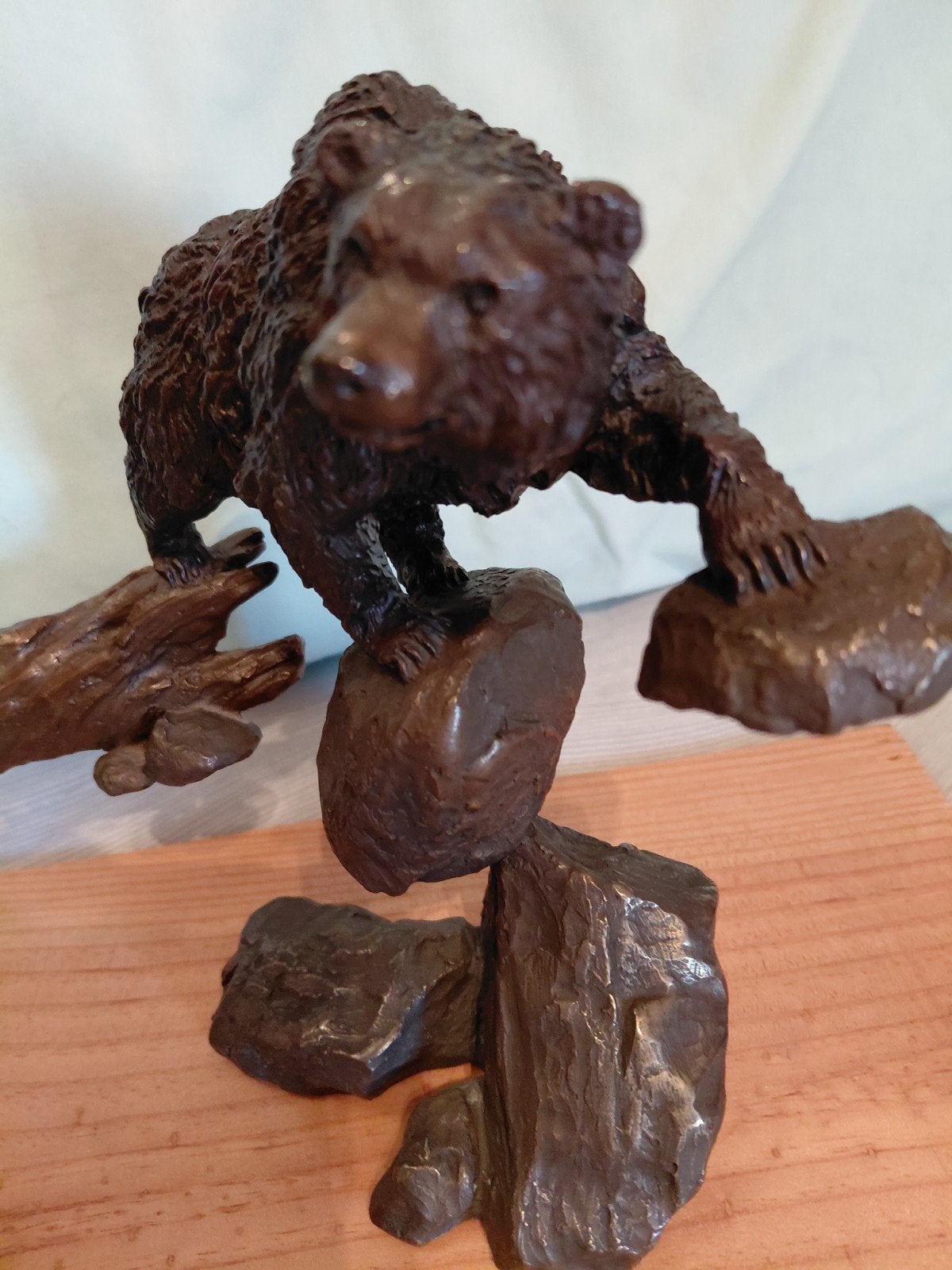 Ours en bronze et en résine, Collections, Statues & Figurines, Comme neuf, Animal, Enlèvement