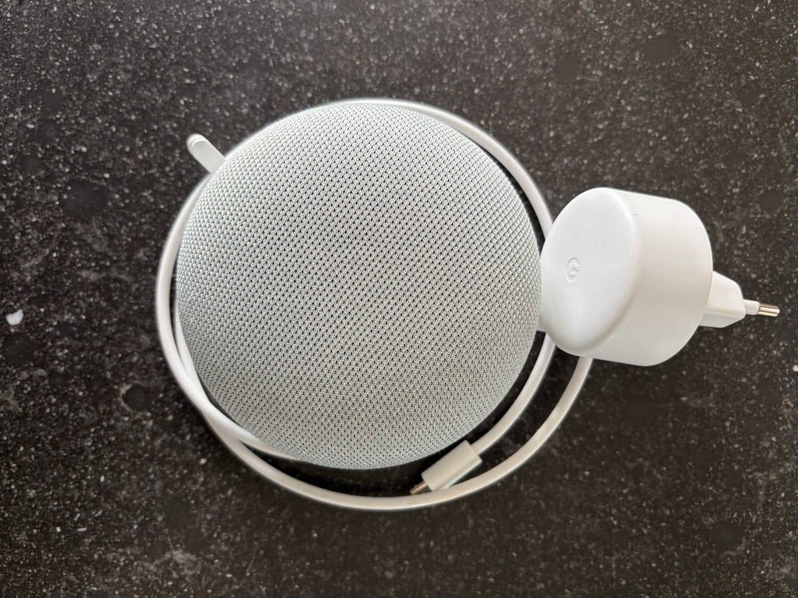 Google Home Mini nieuwstaat (eerste generatie), Bluetooth, Ophalen of Verzenden, Zo goed als nieuw, Google