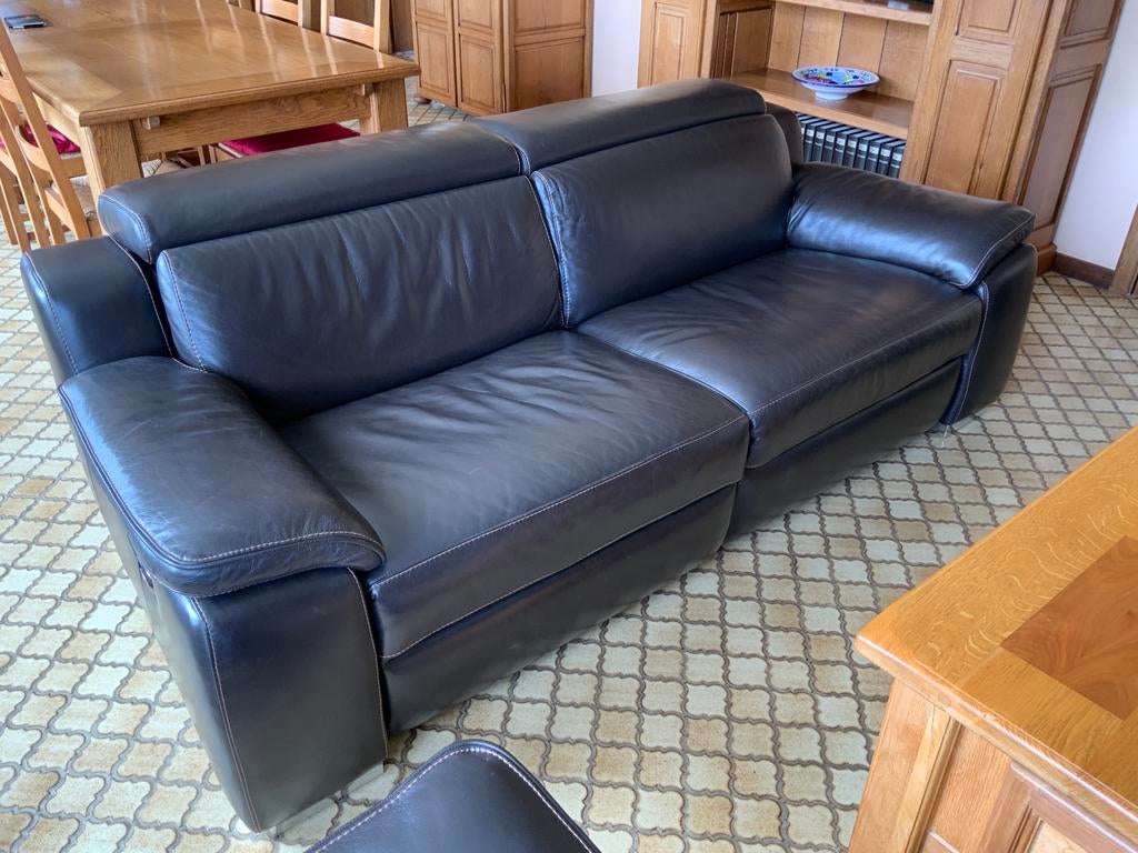 Canapé en cuir premium, tout électrique., Enlèvement, Comme neuf, Quatre personnes ou plus, Cuir