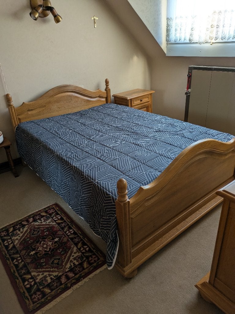 Lit en chêne avec 2 armoires en chêne et matelas Tempur, Beige, Enlèvement, Utilisé, Bois