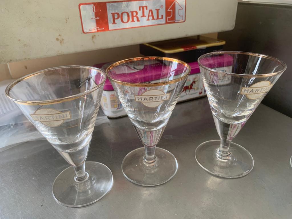 4 vintage martini glazen, Verzamelen, Ophalen, Zo goed als nieuw