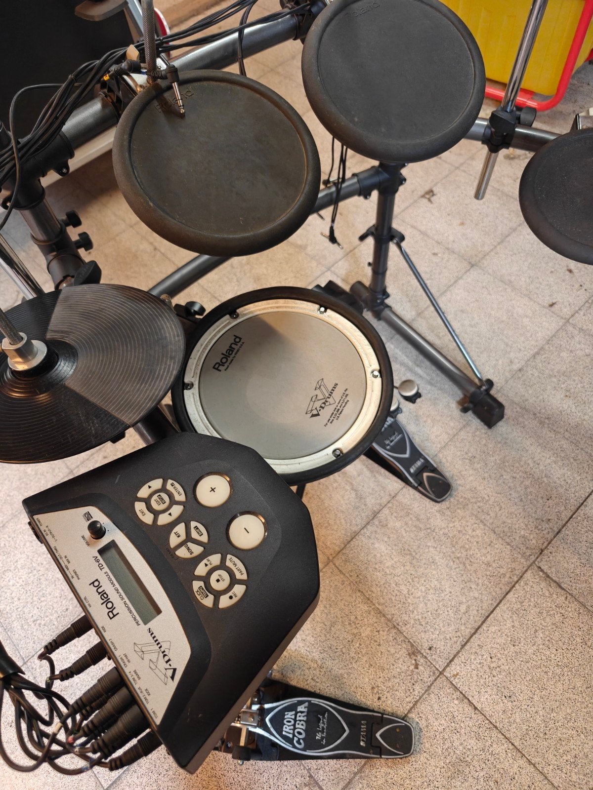 Roland TD6-V drumstel + Tama Iron Cobra dubbel baspedaal, Muziek en Instrumenten, Ophalen, Gebruikt, Elektronisch, Roland