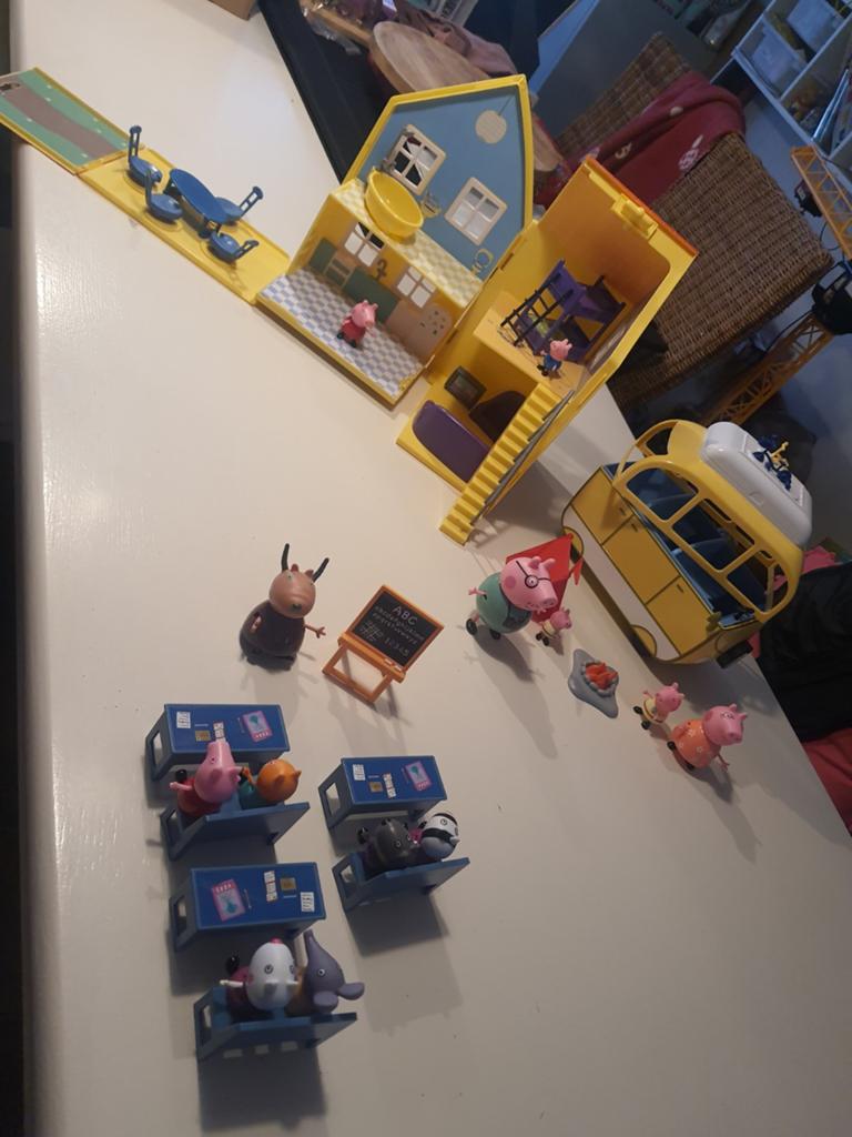Peppa pig speelset, Enlèvement