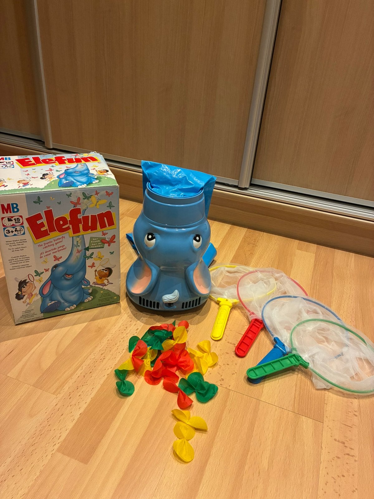 Elefun gezelschapsspel MB, Hobby en Vrije tijd, Ophalen, Zo goed als nieuw