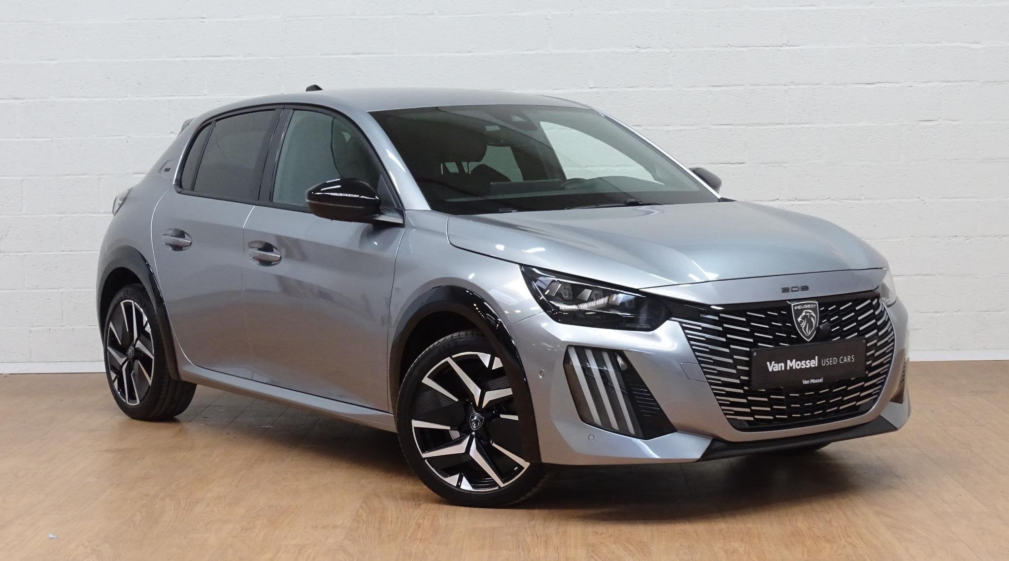 Peugeot 208 1.2 HYBRID 145 e-DSC6 GT+ pano dak, 100 kW, Argent ou Gris, Achat, Entreprise