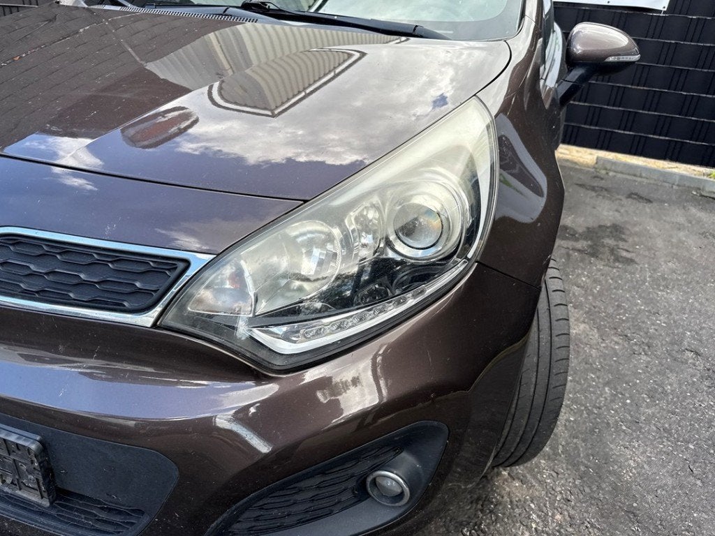 PHARE / OPTIQUE AVANT GAUCHE Rio III (UB) (|921011W290|), Autos : Pièces & Accessoires, Kia, Info@kia.de, Utilisé, Theodor-Heuss-Allee 11
60486  Frankfurt am Main, DE