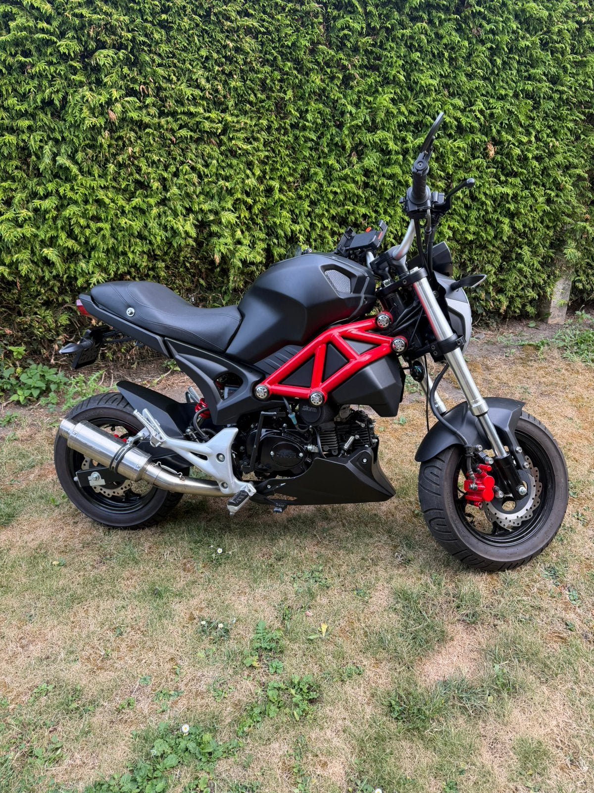 MAGPOWER BOMMENWERPERS 50CC KLASSE B 698 KM, Motoren, Ophalen