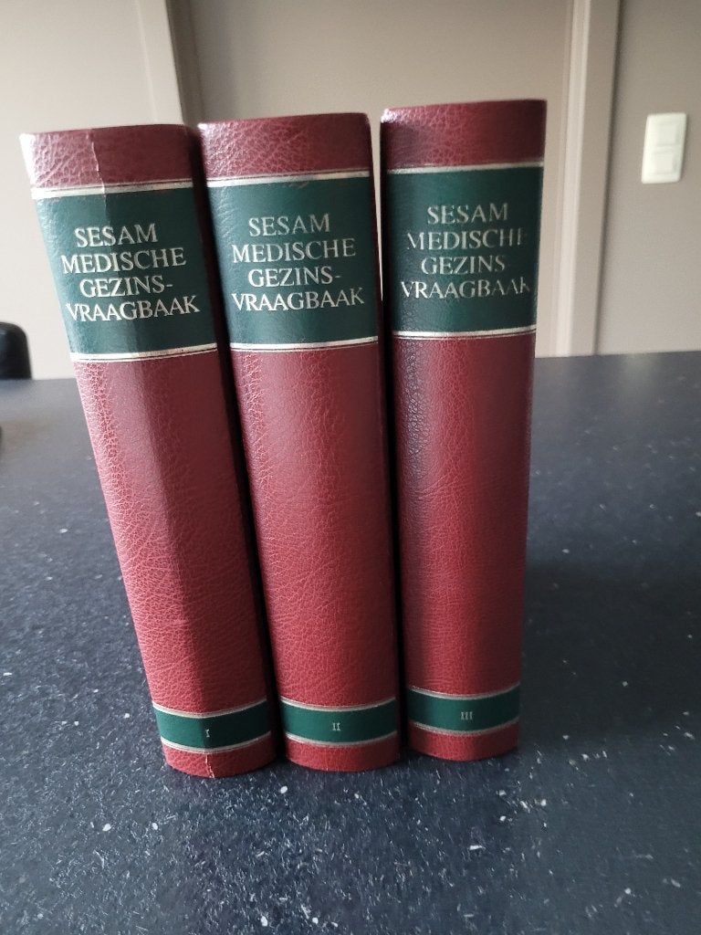 3 delig Sesam medische gezins-vraagbaak, Boeken, Encyclopedieën, Ophalen