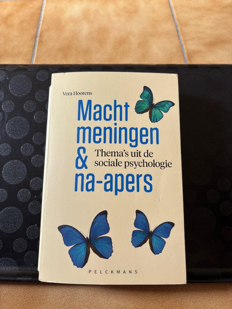Macht, meningen & na-apers, Livres, Enlèvement ou Envoi, Psychologie sociale, Utilisé, Vera Hoorens