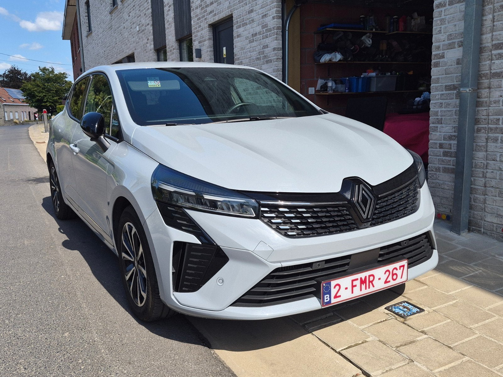 Renault Clio Techno TCe90 Nieuwstaat en Scherpe prijs, Auto's, Renault, Trekhaak, Particulier, Te koop, Clio