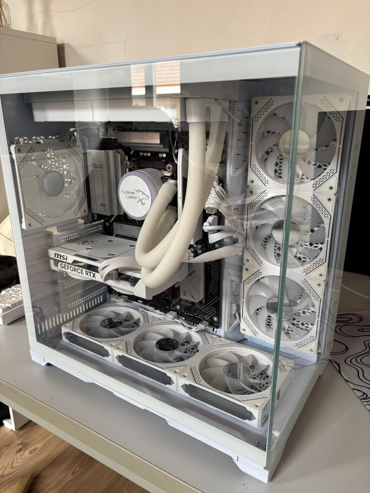 GAMING PC ExtremeGamer X White Edition – Level 1 AMD v4, Ophalen, Zo goed als nieuw