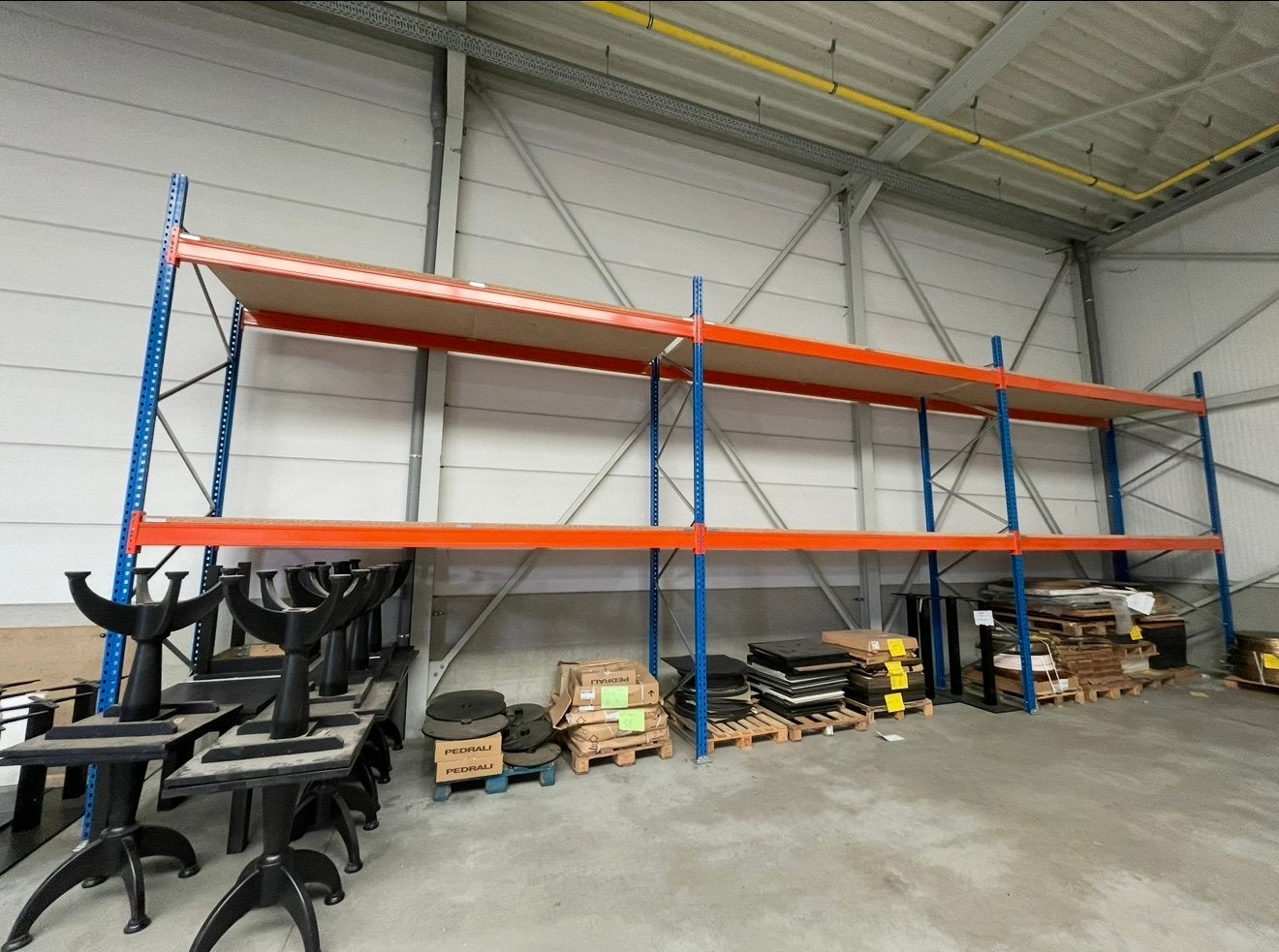Rayonnage ESNOVA H4m – 32 lisses + panneaux – état neuf, Enlèvement