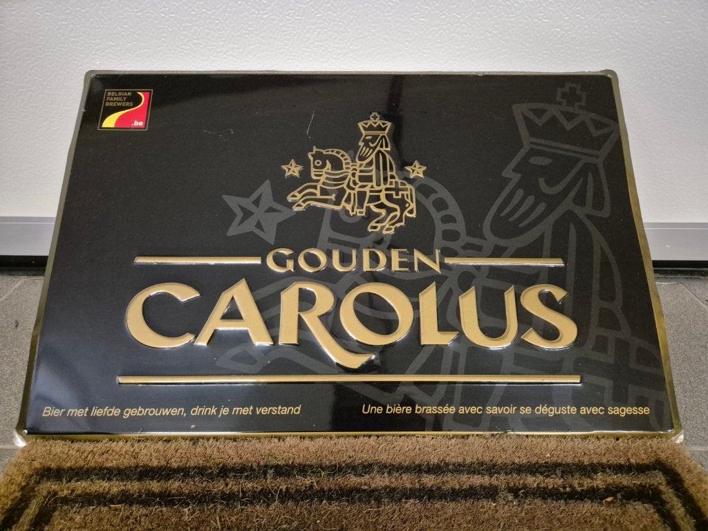 Pancarte à bière Carolus dorée, Collections, Enlèvement ou Envoi, Utilisé, Panneau, Plaque ou Plaquette publicitaire, Autres marques