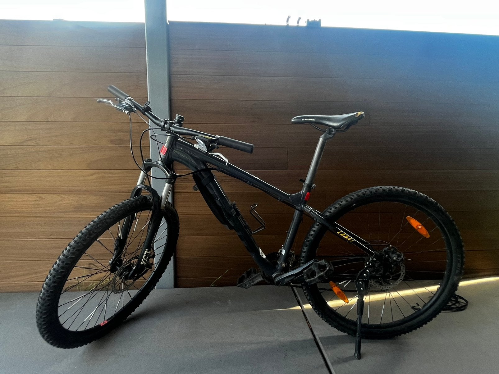 Mountainbike KONA, zwart/grijs, Fietsen en Brommers, Fietsen | Mountainbikes en ATB, Gebruikt, Heren, Schijfrem, Ophalen