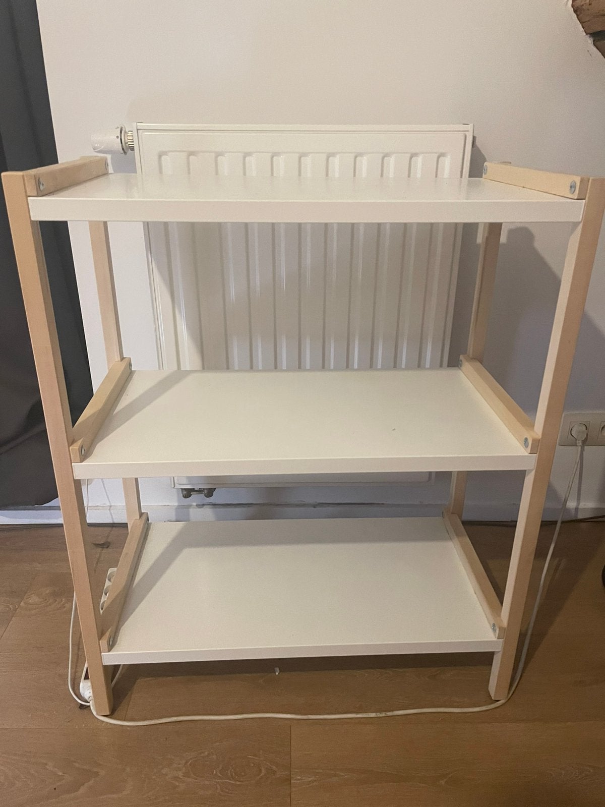 Meuble blanc, Enlèvement, Comme neuf