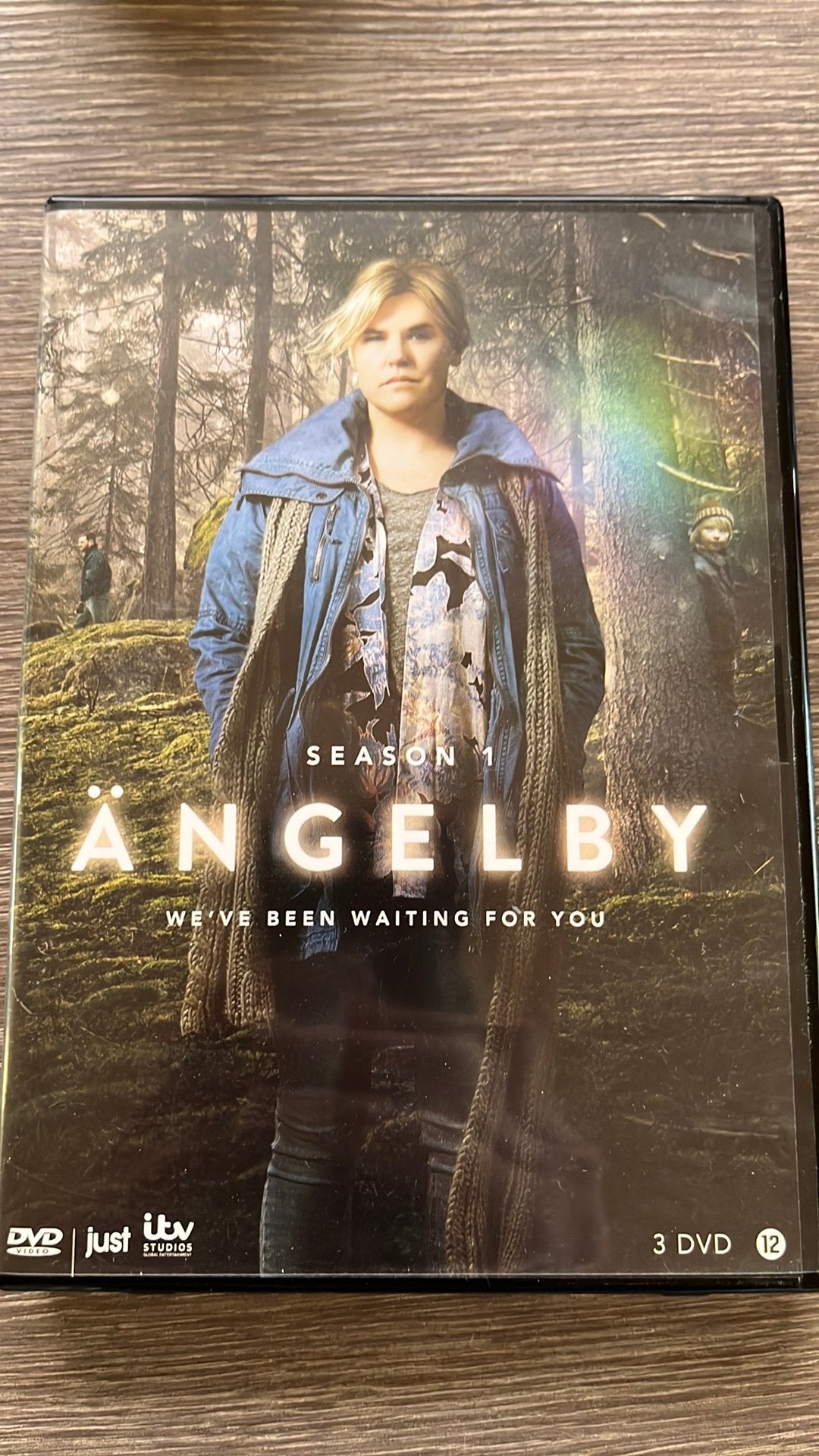 DVD box Ängelby seizoen 1, Enlèvement, Néerlandais, Comme neuf, Saison 1