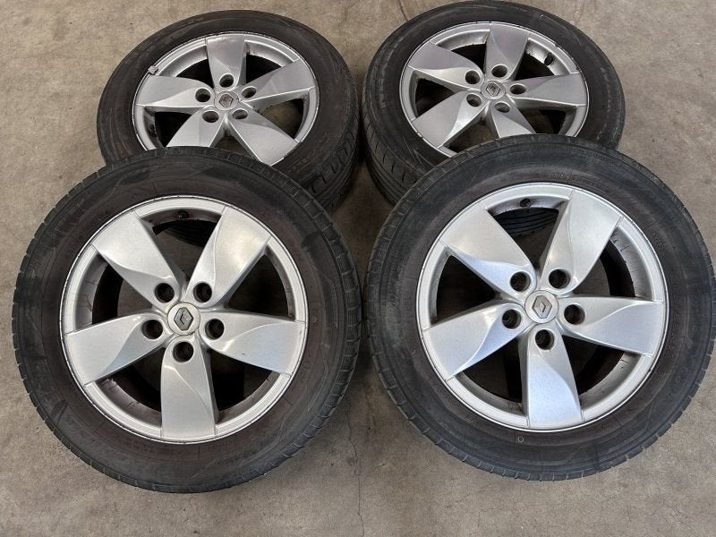 16 inch originele Renault Megane velgen + zomerbanden, Gebruikt, -, Banden en Velgen, -