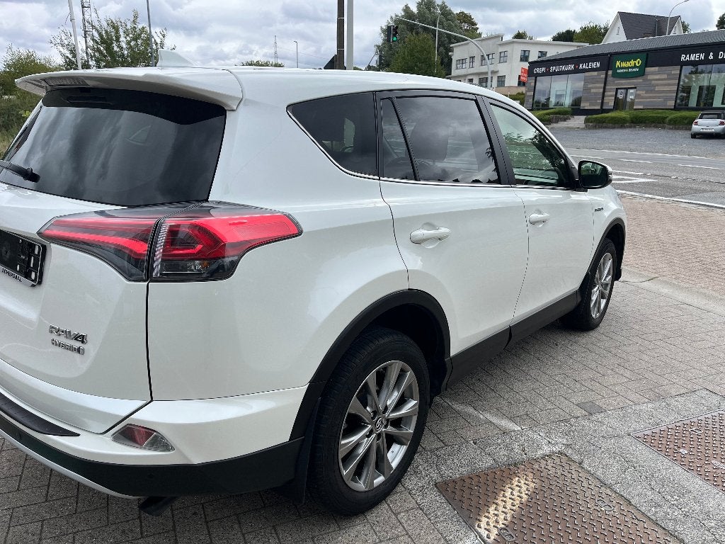 RAV4, Euro 6, Entreprise, Carnet d'entretien, 5 portes