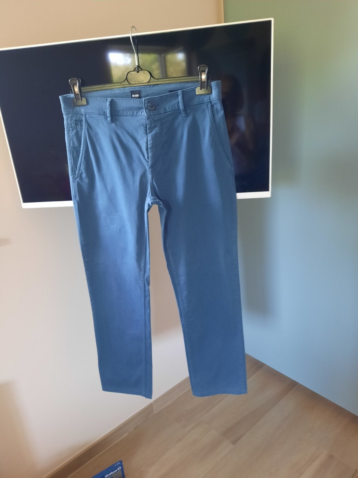 Pantalon homme bleu moyen, Neuf, Enlèvement, Hugo Boss, Bleu
