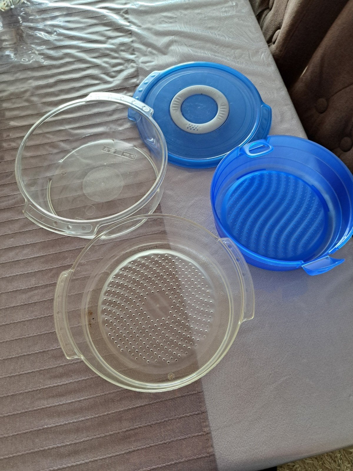 Stoompotje voor microwave, Ophalen