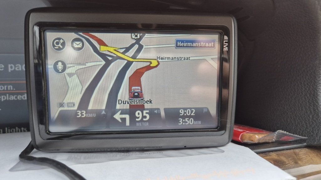 👍  Gps TomTom Live navi 27 eurolanden - Perfecte staat ✅=>, Autos : Divers, Navigation de voiture, Enlèvement, Comme neuf