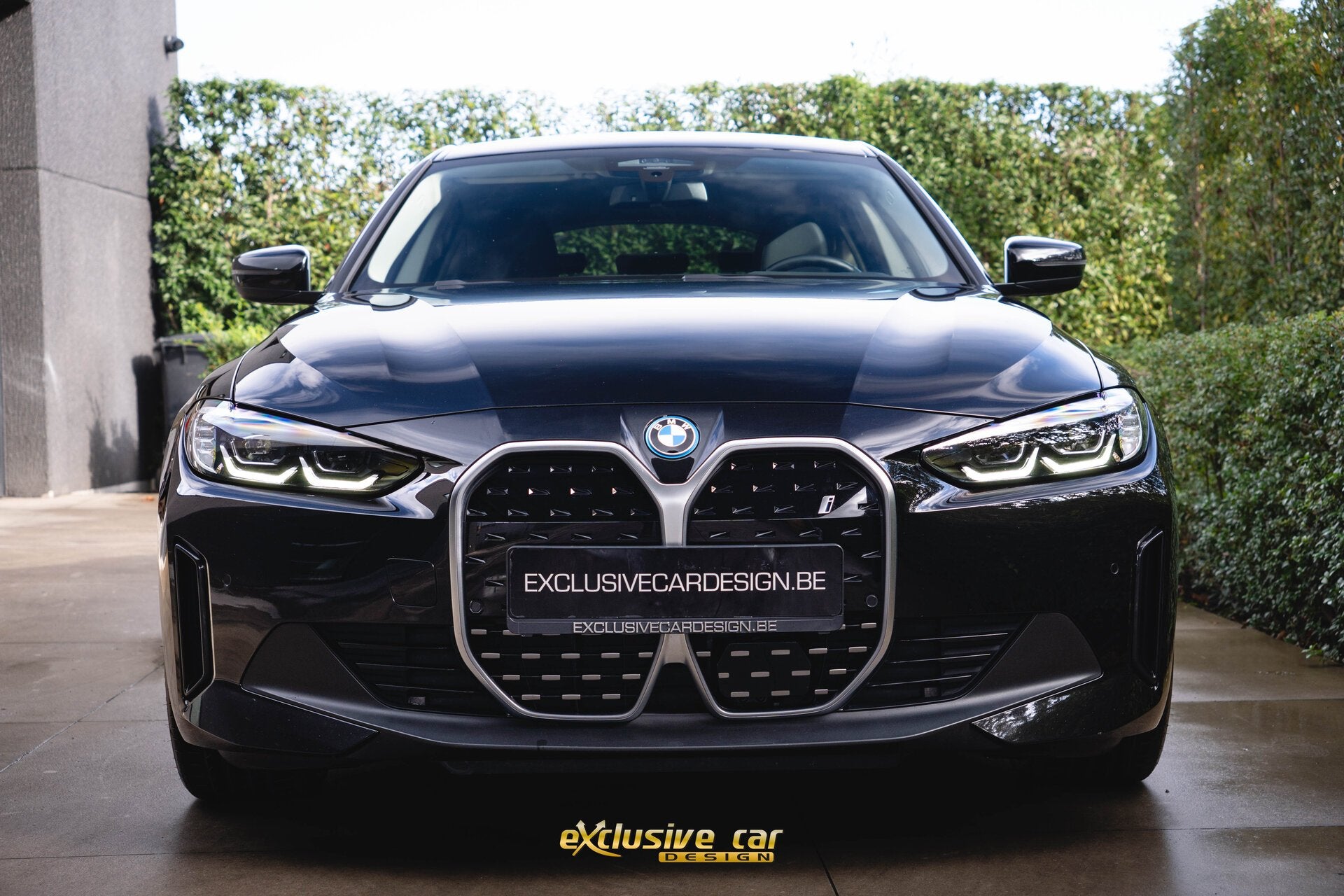 BMW i4 eDrive 40, Autos, Euro 6, 0 kg, Noir, https://public.car-pass.be/vhr/e0b6c334-8b16-4339-95e3-e4cdf0049240