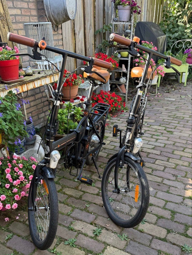 Elektrische vouwfietsen met goede batterij en lader 2 stuks, Enlèvement