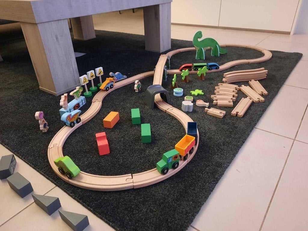 houten speelgoedtrein, houten treinbaan, houten trein, Ophalen, Zo goed als nieuw, Overige typen