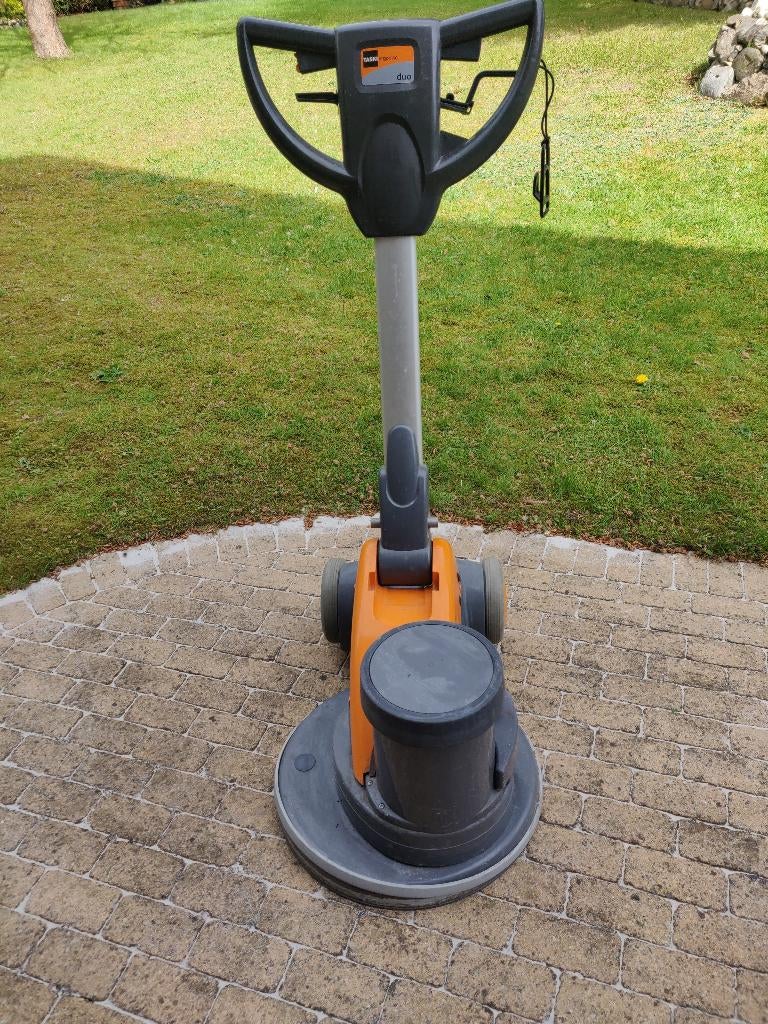 TASKI ERGODISC DUO  SCHROBMACHIENE, Bricolage & Construction, Matériel de nettoyage, Utilisé, Machine de nettoyage à brosse, Enlèvement