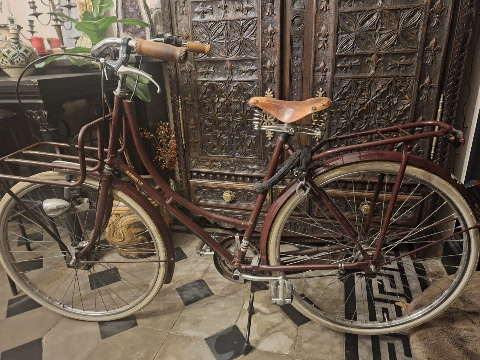 Pneus de vélo rétro Achille pour femmes de 28 pouces., Vitesses, Frein à rétropédalage, Achielle, Enlèvement