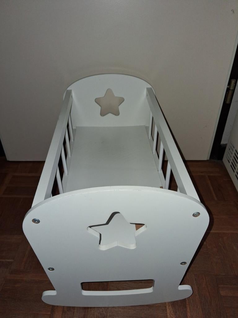 Poppenbedje van hout, Enlèvement ou Envoi