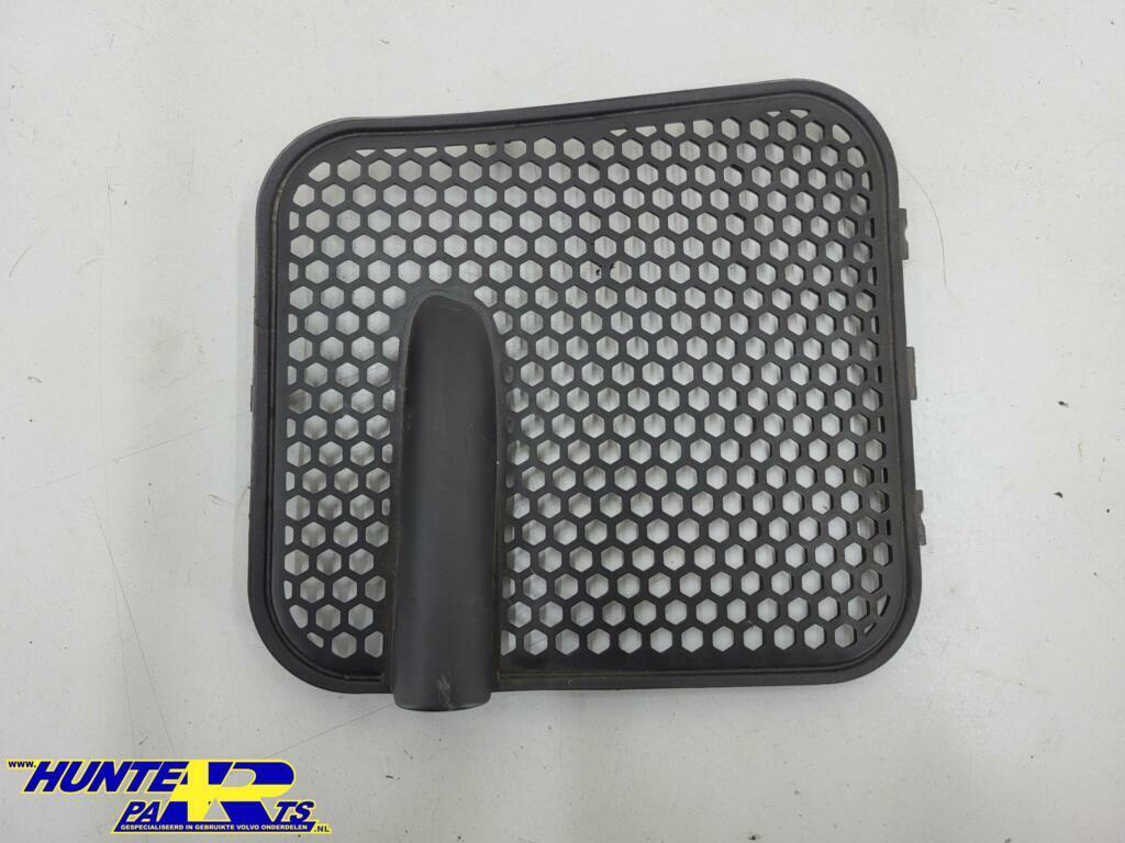 Grill rechts Volvo S60/S60CC/V60/V60CC ('10-'18) 31323421, Enlèvement ou Envoi, Volvo, Volvo, Utilisé