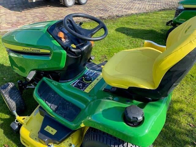 John Deere X 380 zitmaaier Aanbieding (overjarig), Ophalen of Verzenden
